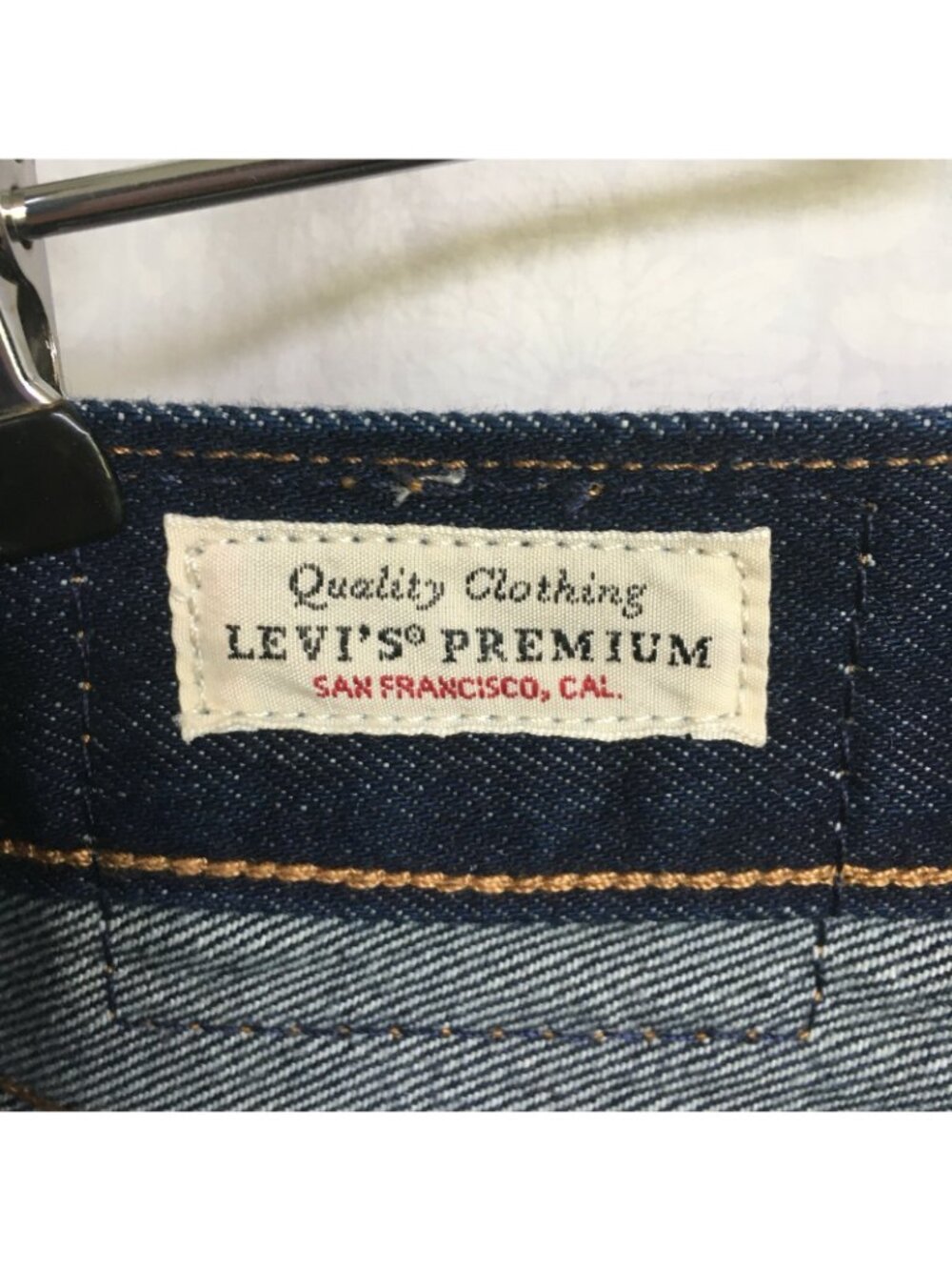 Levis Premium Hidden Button Fly Ribcage 31x32 Blue Jeans Raw Hem NWT - Picture 7 of 10